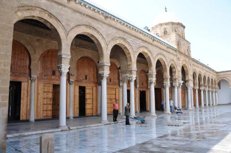 mosquée zaytouna tunisie