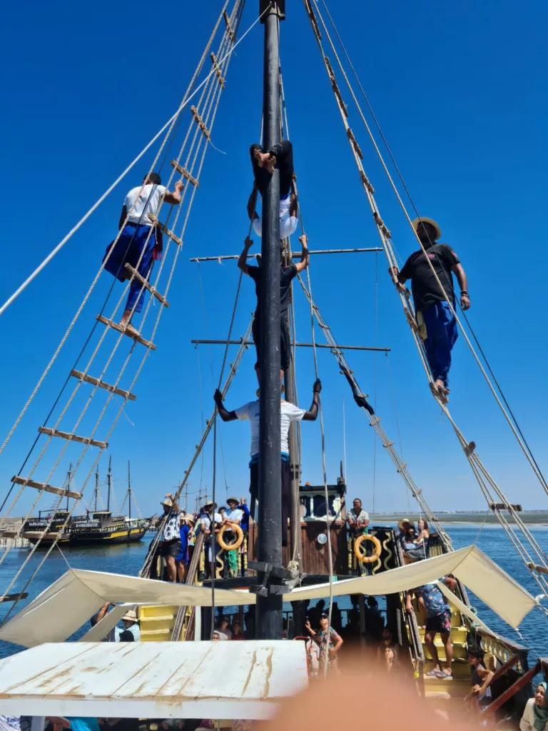 djerba Bateau pirate flamants roses