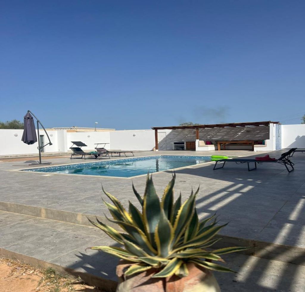 villa avec piscine djerba